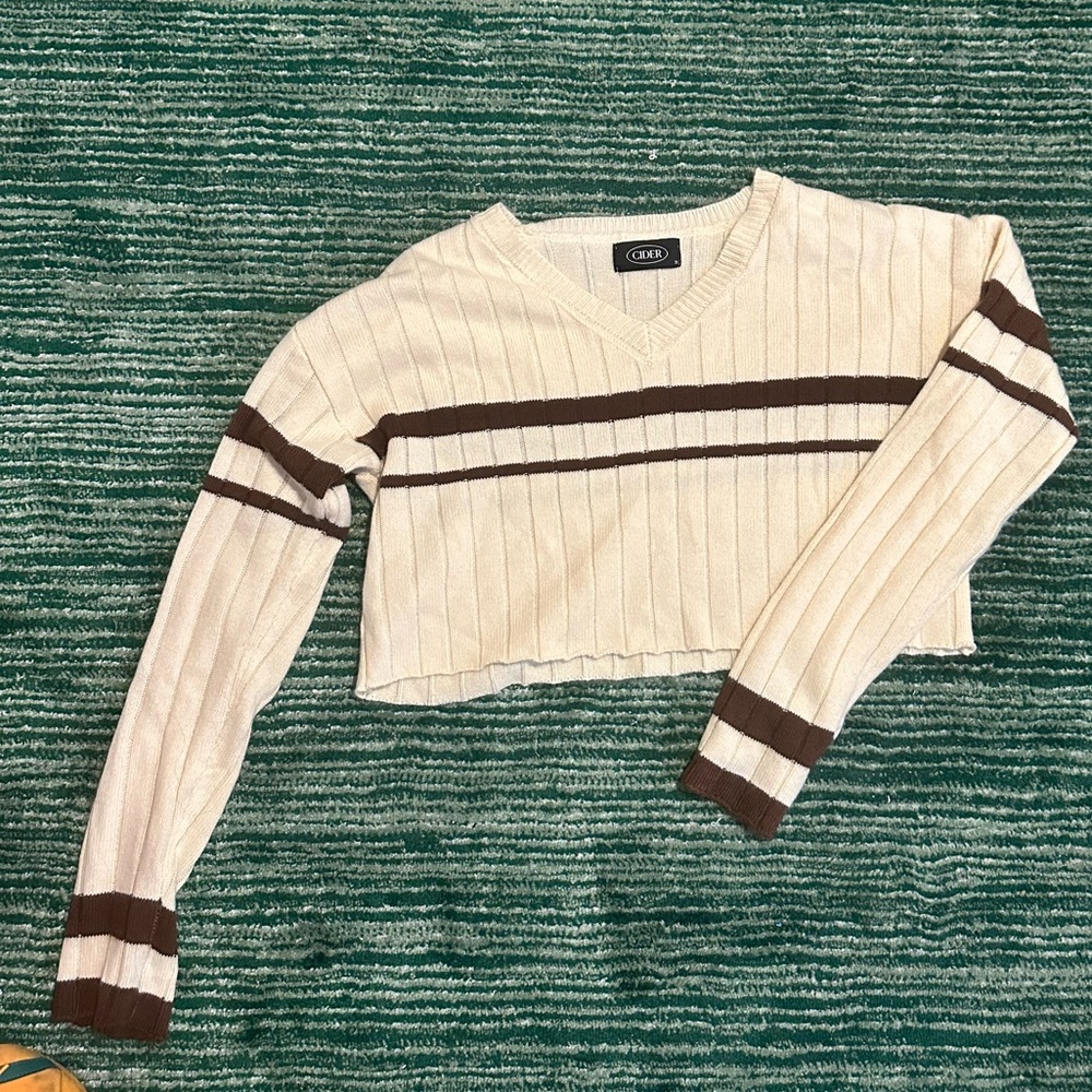Cider Cropped Sweater